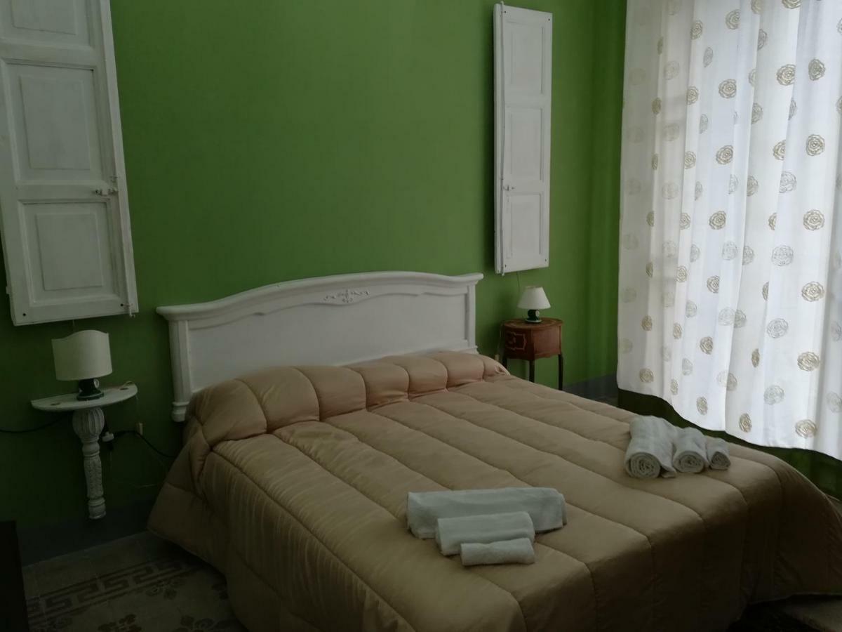 Casa In Palazzo Graffeo Erika Apartment Palermo Ngoại thất bức ảnh